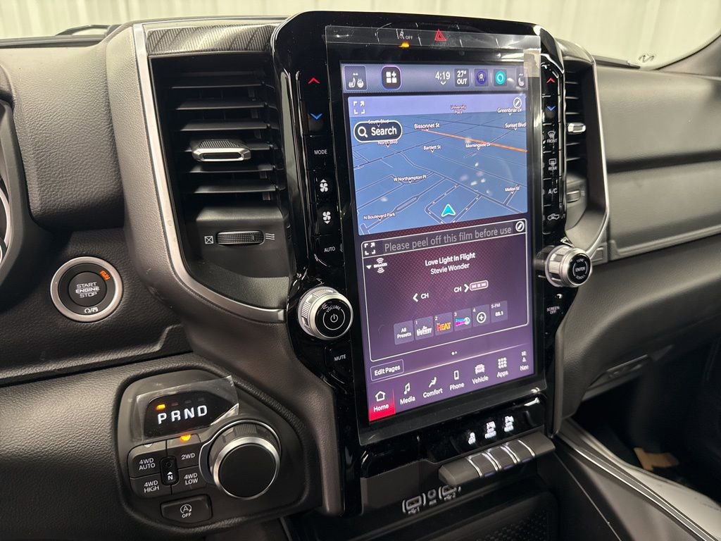 New 2026 RAM 1500 4x4 Crew Cab image 24