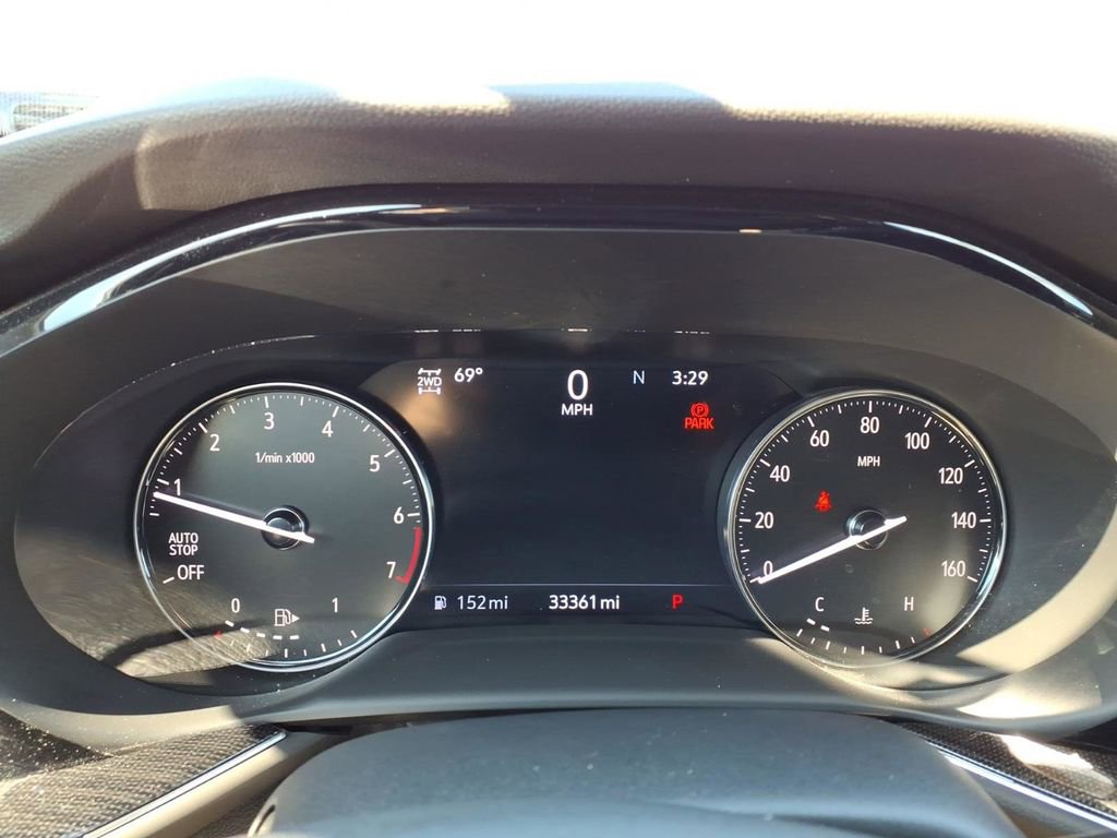 Used 2023 Buick Envision Essence image 16