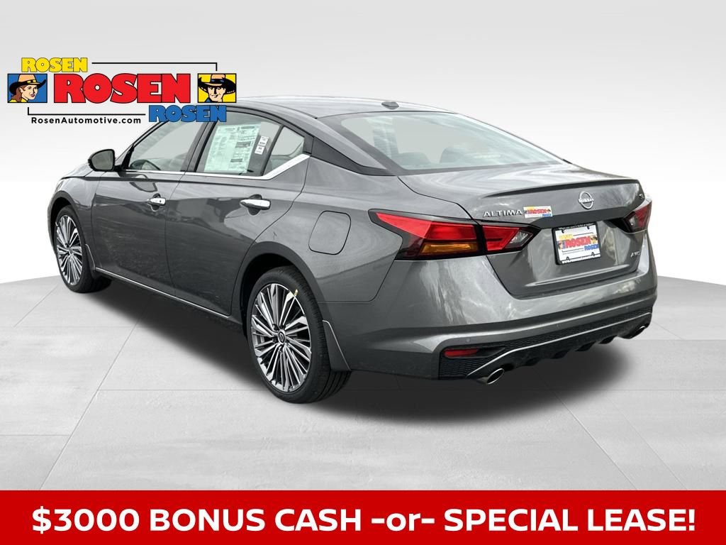 New 2025 Nissan Altima 2.5 SL image 3