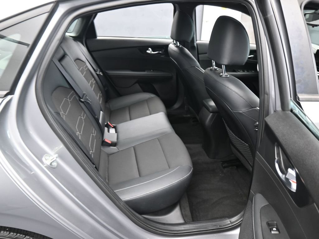 Used 2023 Kia Forte GT-Line w/ GT-Line Premium Package image 35