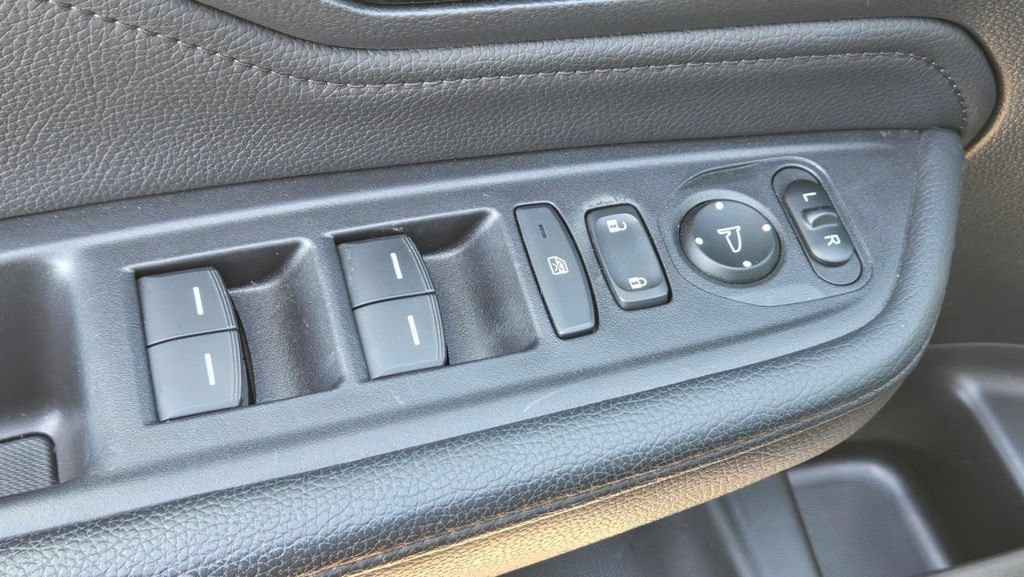 Used 2021 Honda Odyssey Touring image 16