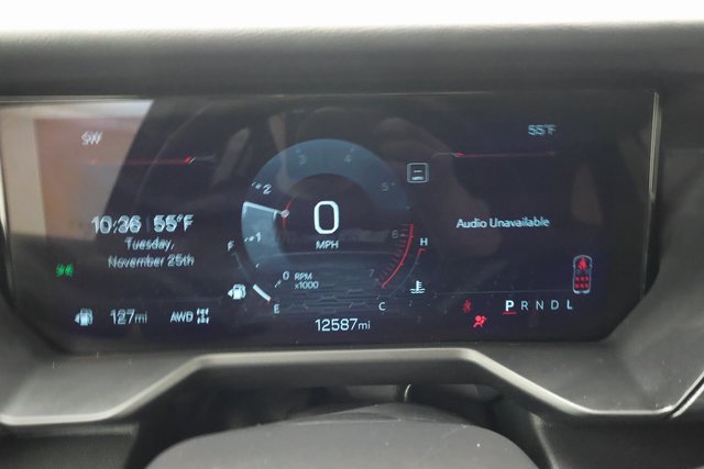 Certified 2025 GMC Acadia Elevation image 13