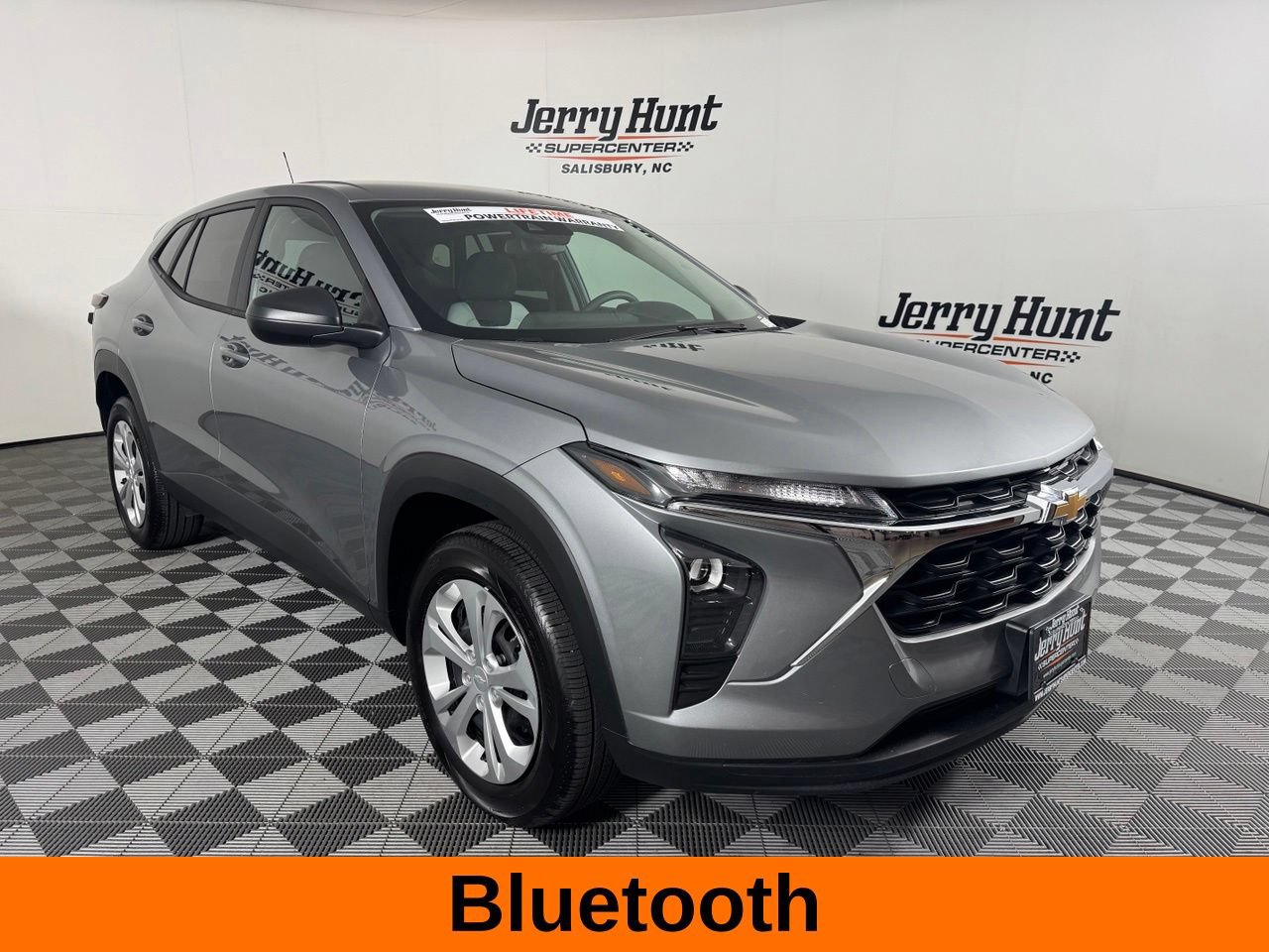 Used 2026 Chevrolet Trax LS w/ Driver Confidence Package FWD image 6