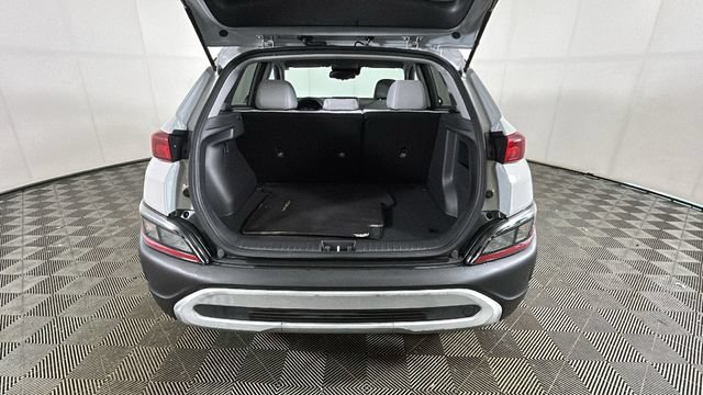 Certified 2023 Hyundai Kona SEL AWD/4WD image 27