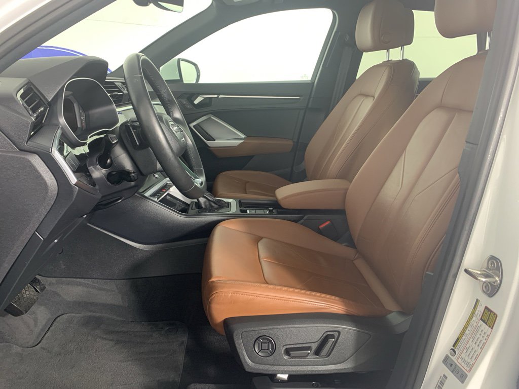 Used 2022 Audi Q3 2.0T Premium image 16