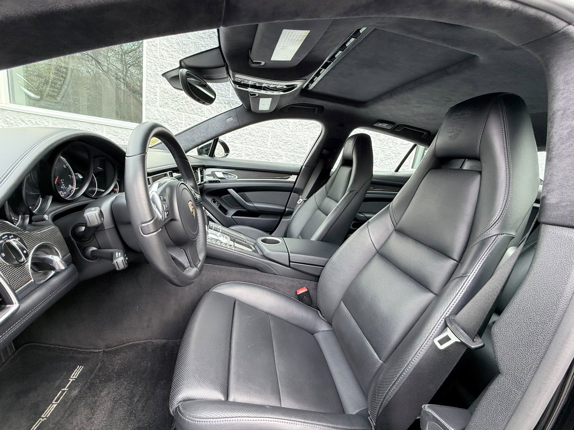 Used 2014 Porsche Panamera AWD/4WD image 17