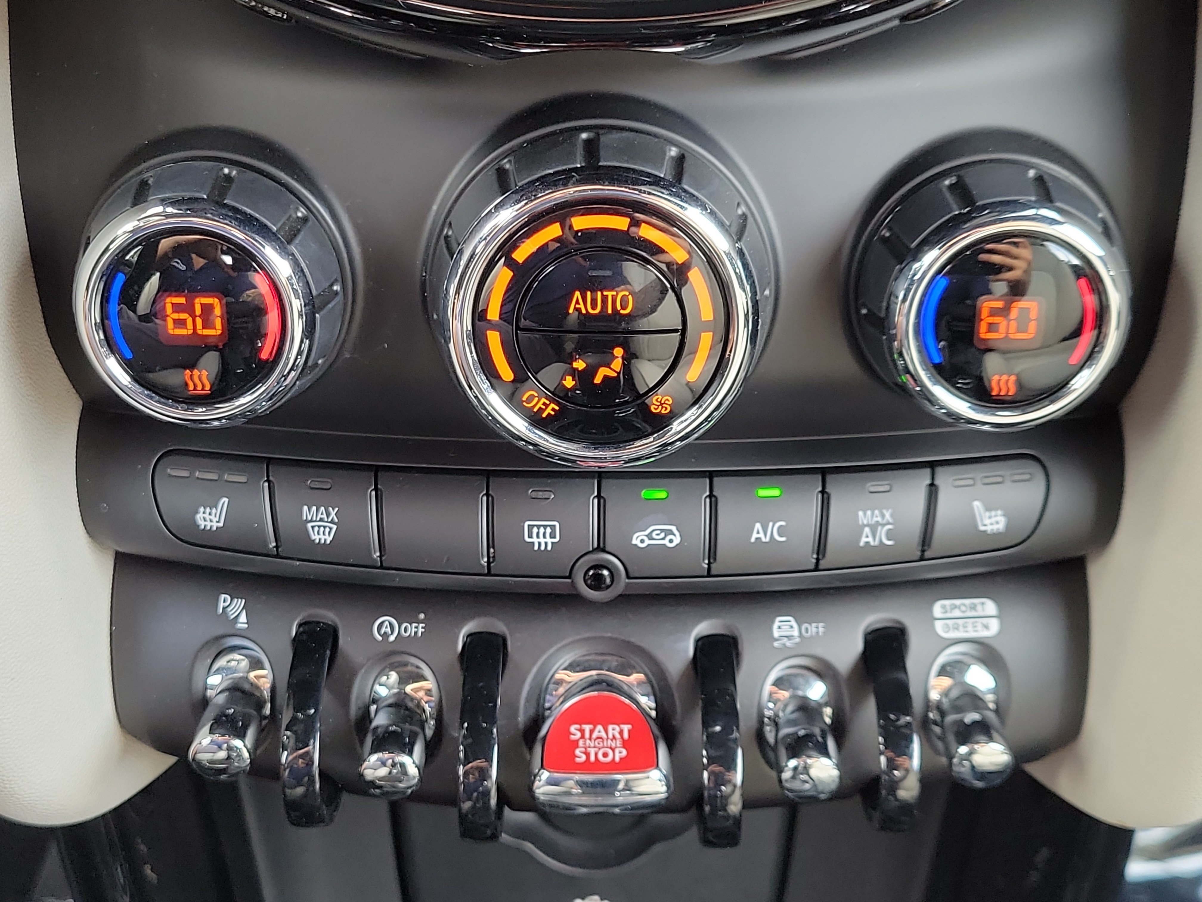 Certified 2024 MINI Cooper S FWD image 23