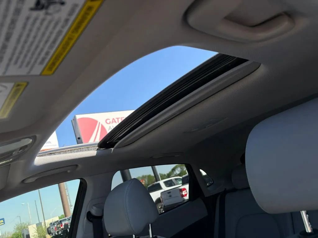 Used 2018 Hyundai Kona Ultimate FWD image 23