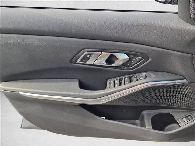 Certified 2023 BMW 330i Sedan w/ Convenience Package RWD image 9