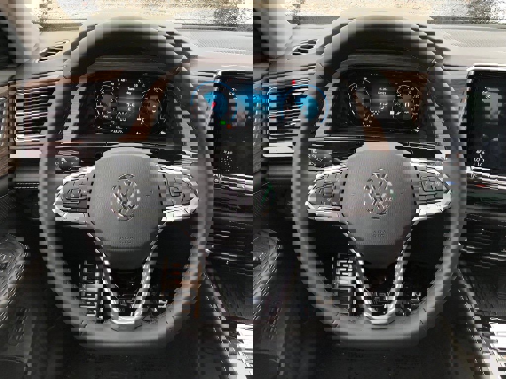 New 2025 Volkswagen Atlas SEL Premium R-Line image 19