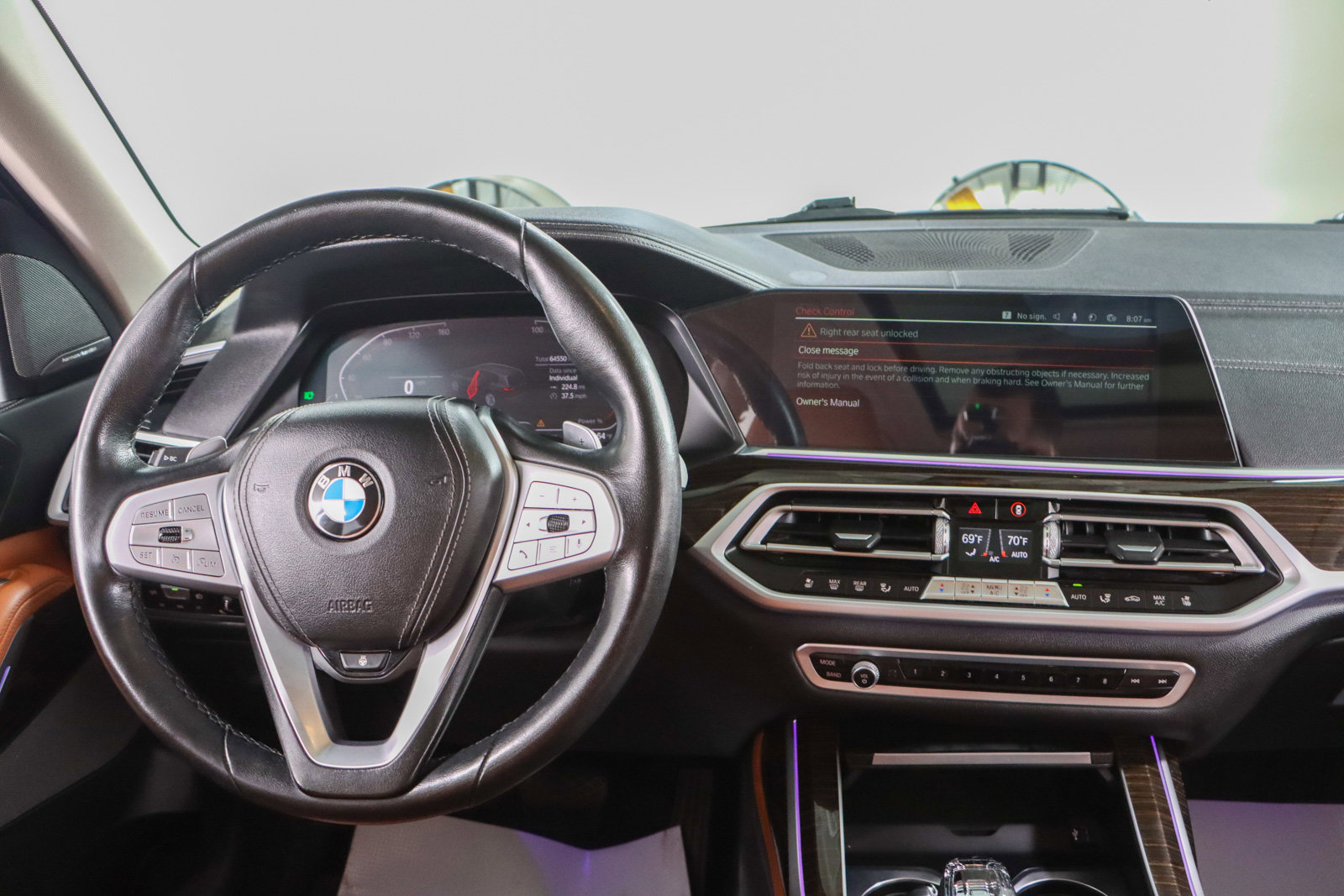 Used 2021 BMW X7 xDrive40i w/ Executive Package image 17