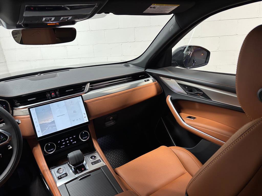 New 2026 Jaguar F-PACE R-Dynamic S image 37