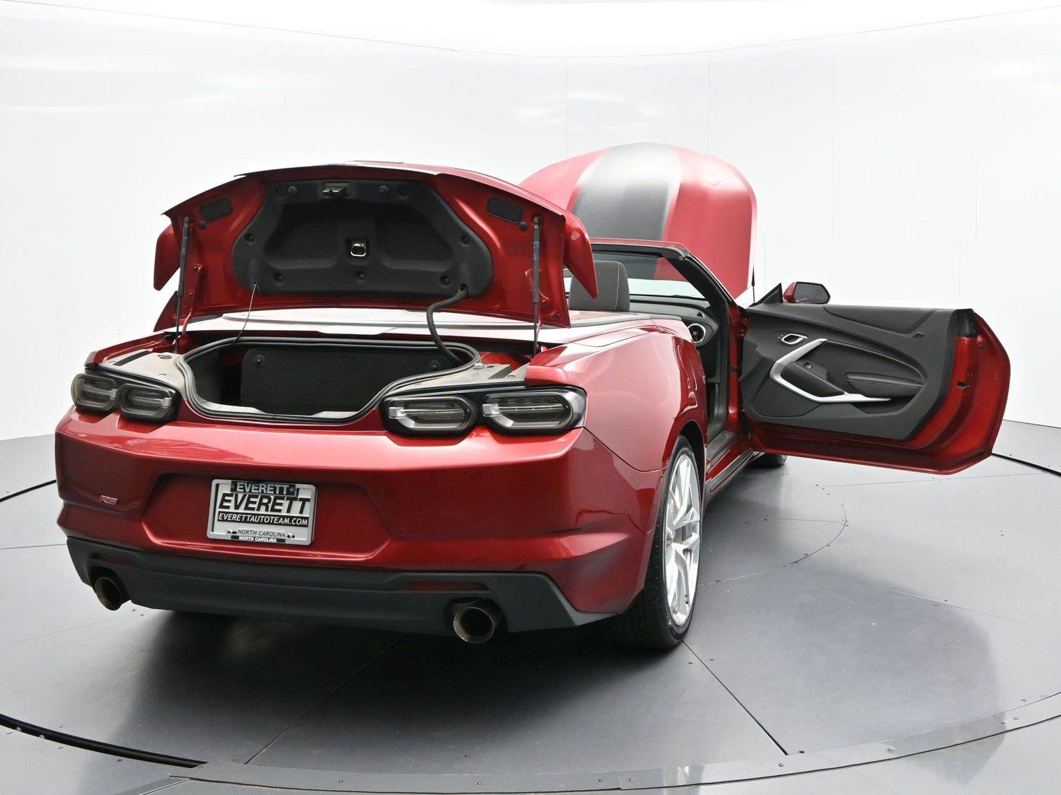 Used 2021 Chevrolet Camaro LT w/ Wild Cherry Design Package 1 RWD image 42