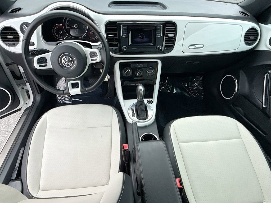 Used 2019 Volkswagen Beetle 2.0T S FWD image 15
