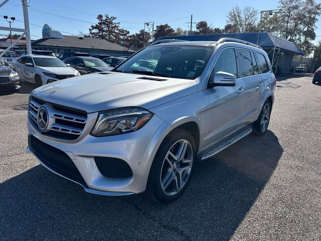 Used 2017 Mercedes-Benz GLS 550 4MATIC image 3