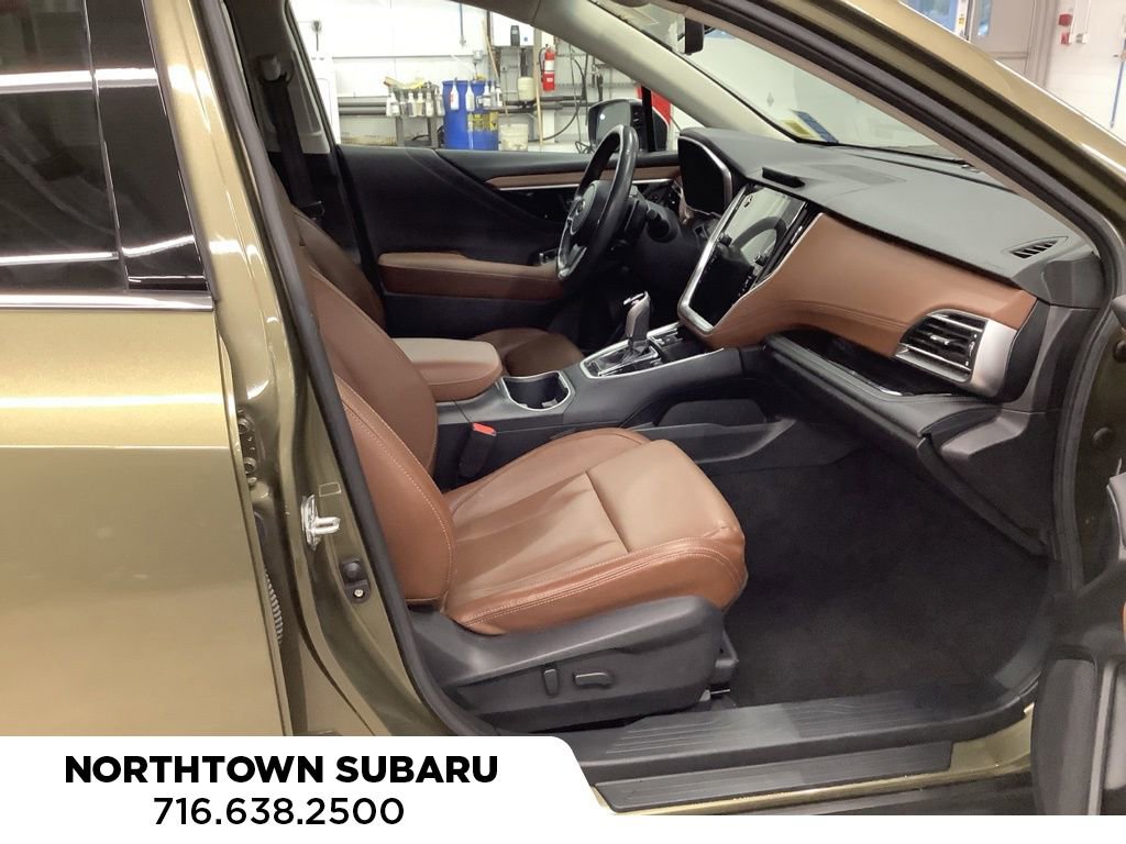 Used 2021 Subaru Outback Touring w/ Popular Package #2 AWD/4WD image 12