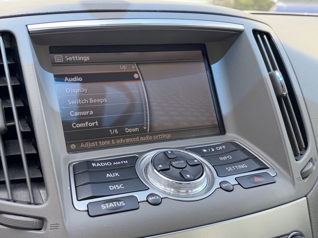 Used 2015 INFINITI Q40 w/ Moonroof Package image 5