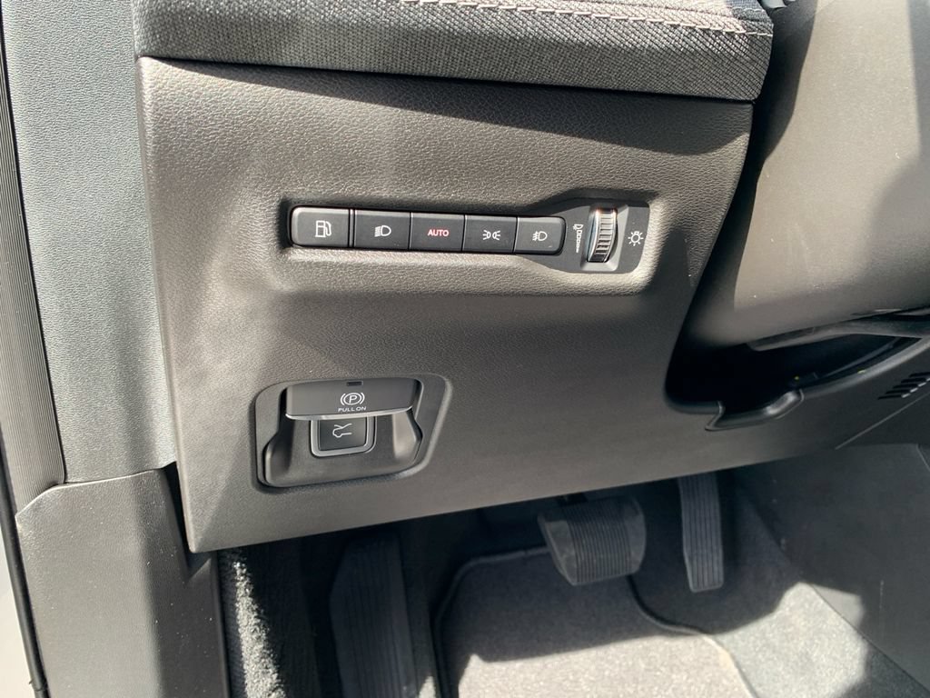 New 2026 Jeep Cherokee Laredo AWD/4WD image 13