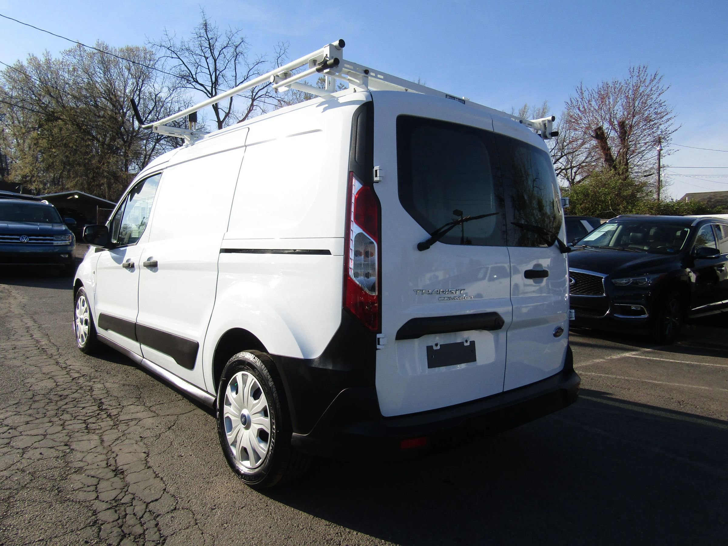 Used 2022 Ford Transit Connect XL image 5