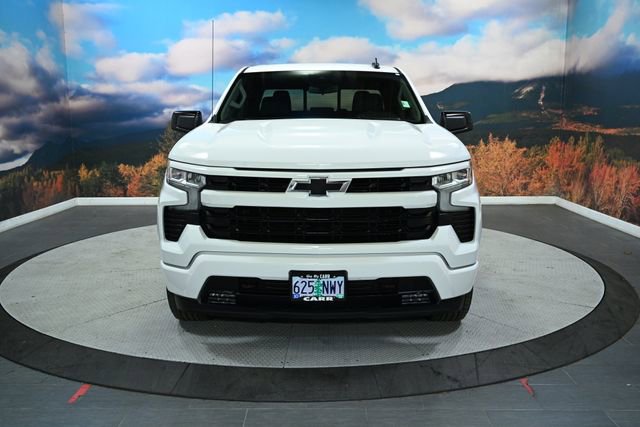 Used 2023 Chevrolet Silverado 1500 RST w/ Convenience Package II image 3
