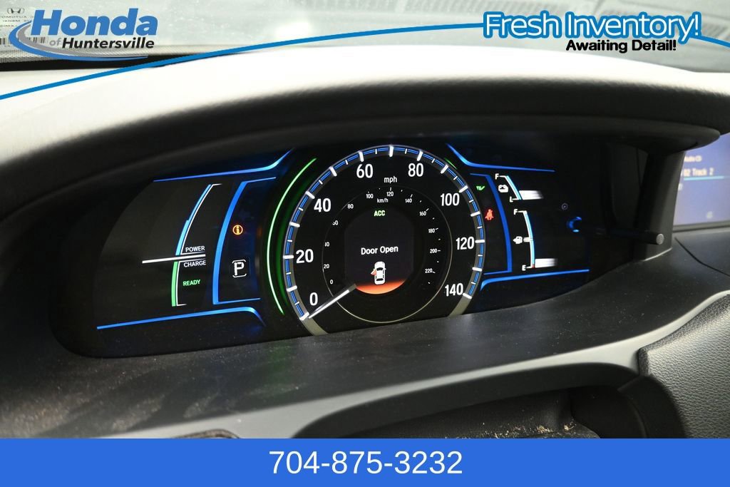 Used 2015 Honda Accord Touring image 11