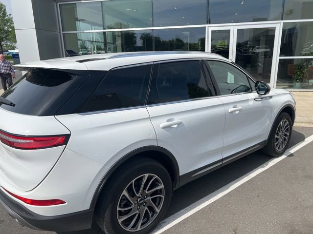 Used 2022 Lincoln Corsair FWD w/ Equipment Group 101A image 3