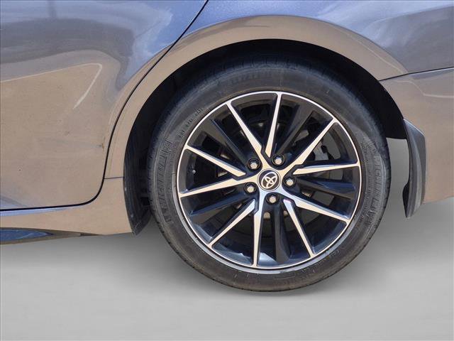 Used 2021 Toyota Camry SE FWD image 18
