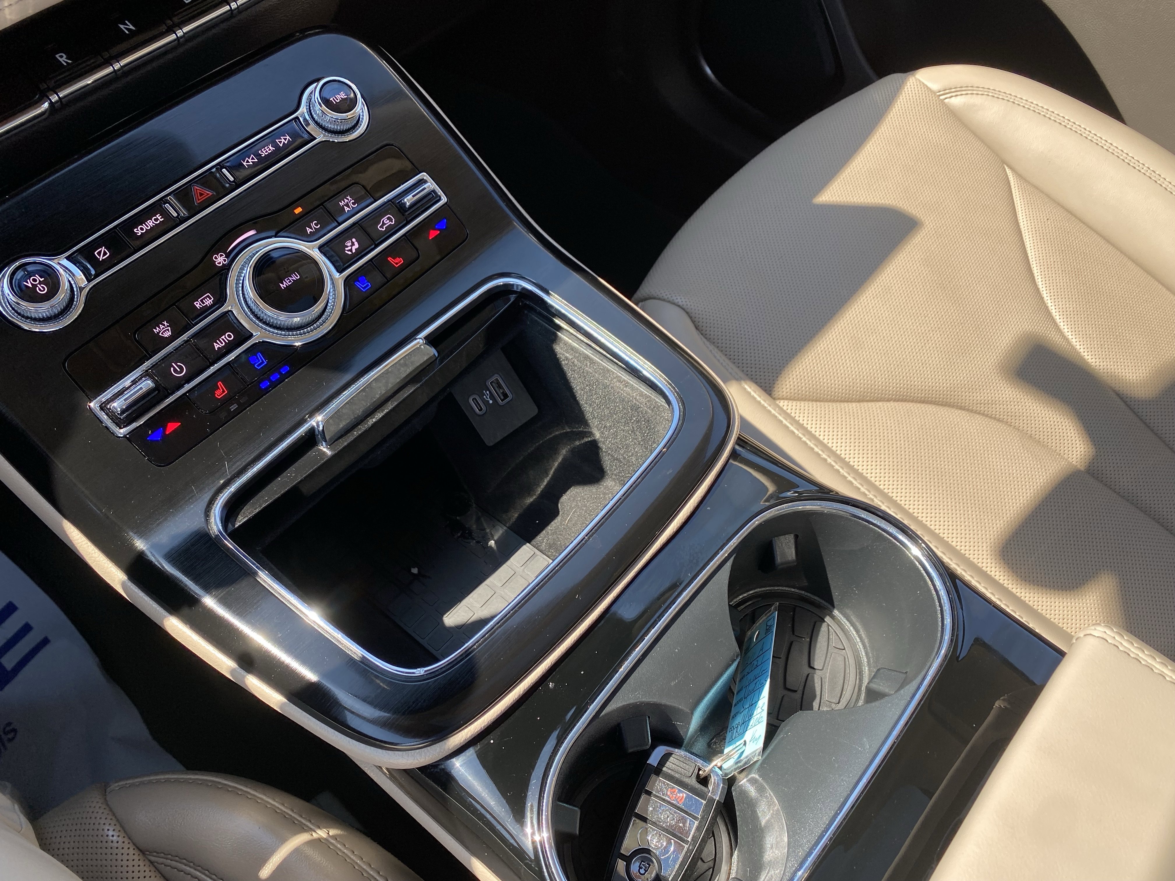 Used 2021 Lincoln Nautilus Reserve w/ Equipment Group 201A image 22