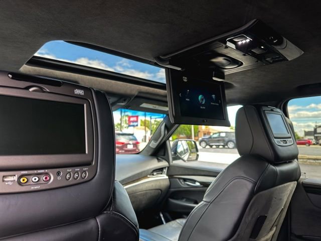 Used 2017 Cadillac Escalade Platinum AWD/4WD image 21