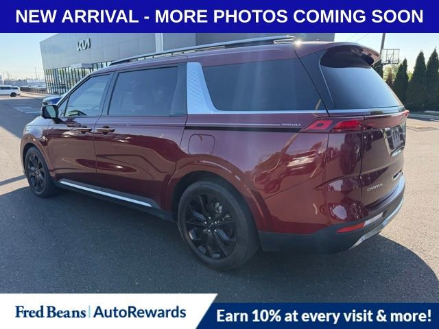 Used 2023 Kia Carnival SX FWD image 5