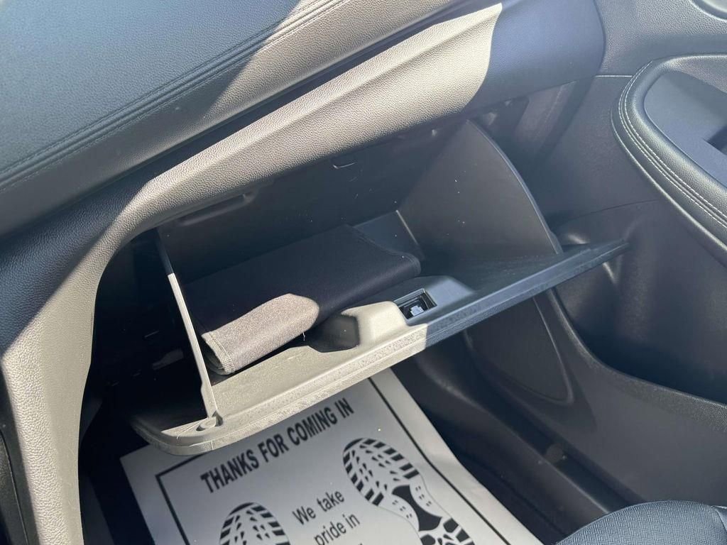 Used 2023 Buick Encore GX Preferred w/ Cold Weather Comfort Package image 34