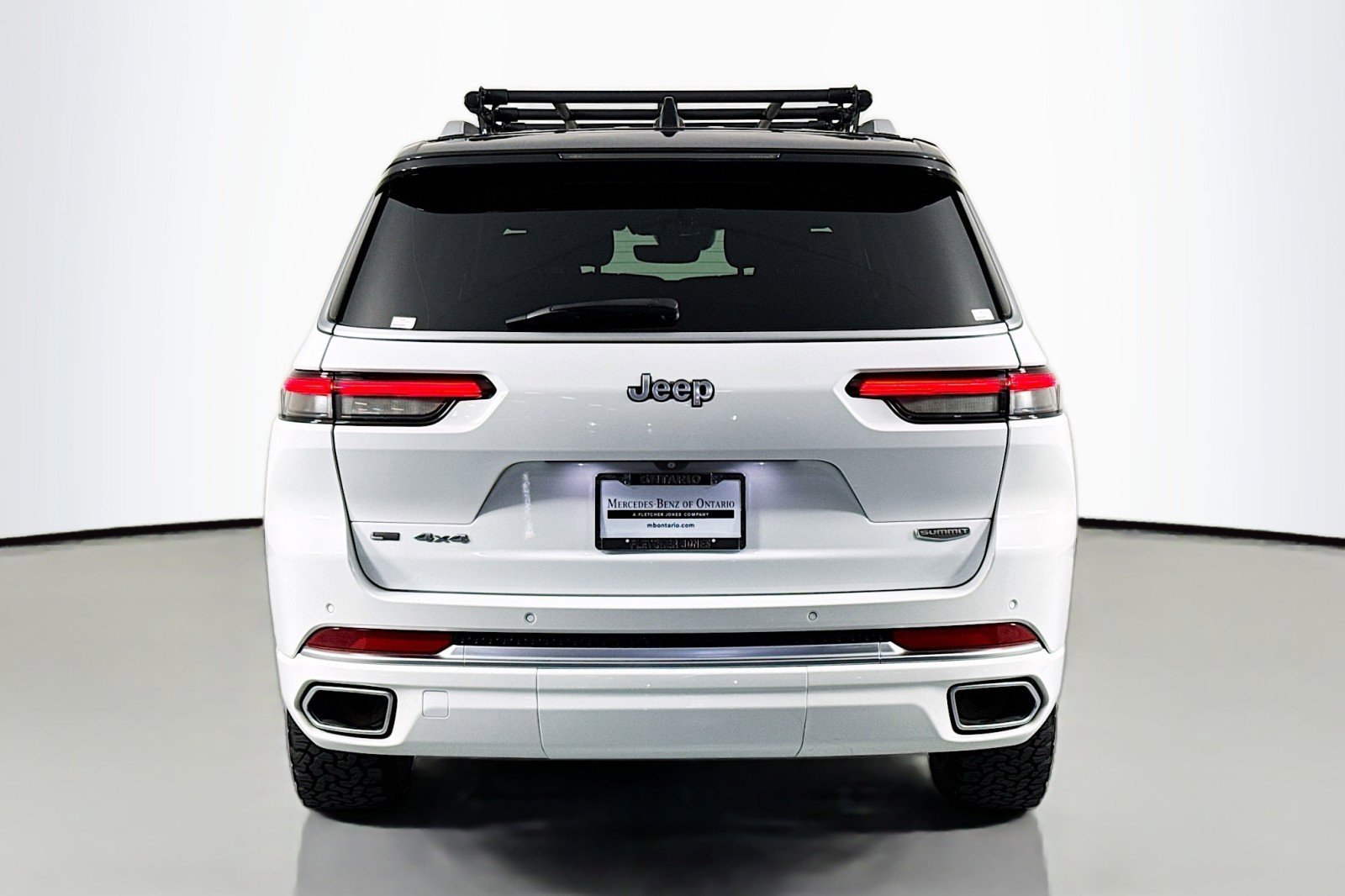 Used 2022 Jeep Grand Cherokee L Summit AWD/4WD image 4