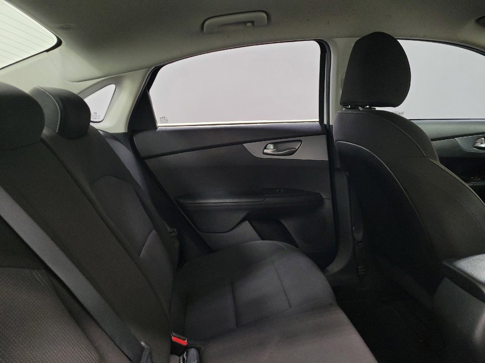 Used 2021 Kia Forte LXS FWD image 19