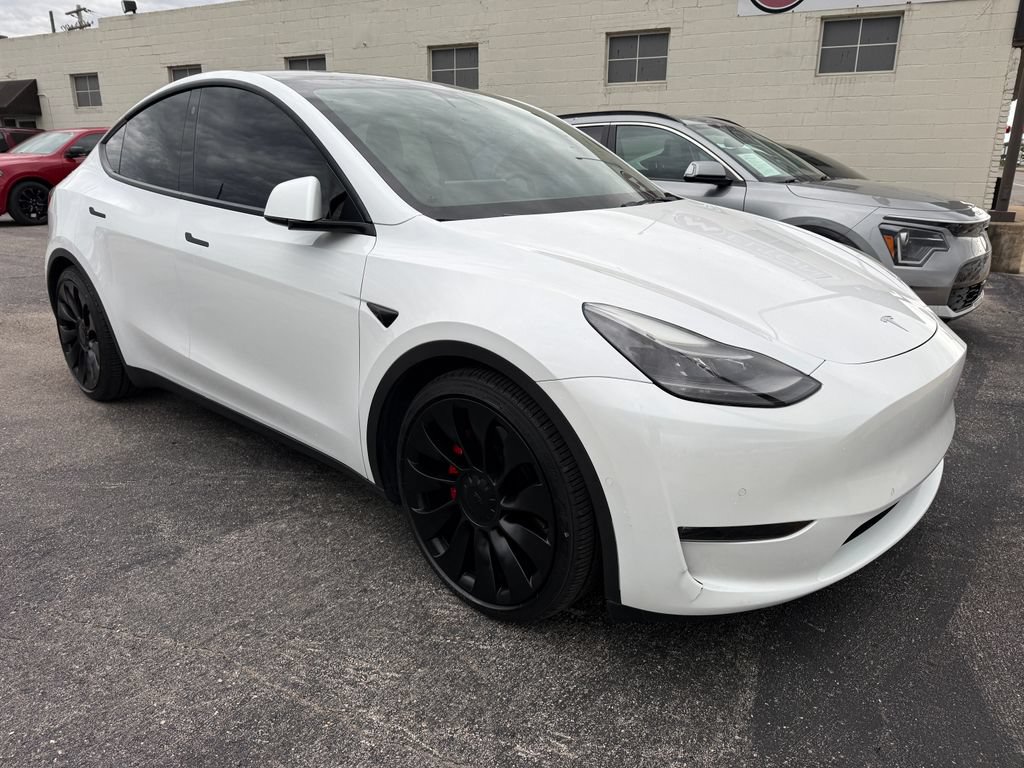 Used 2022 Tesla Model Y Performance AWD/4WD image 22