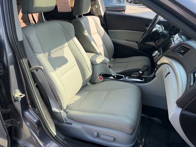 Used 2017 Acura ILX FWD image 20