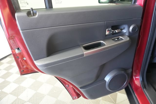 Used 2012 Jeep Liberty Limited Jet w/ Comfort/Convenience Group AWD/4WD image 31
