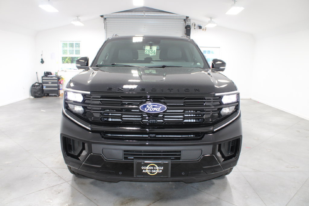 New 2027 Ford Expedition Max Platinum w/ Stealth Appearance Package AWD/4WD image 2