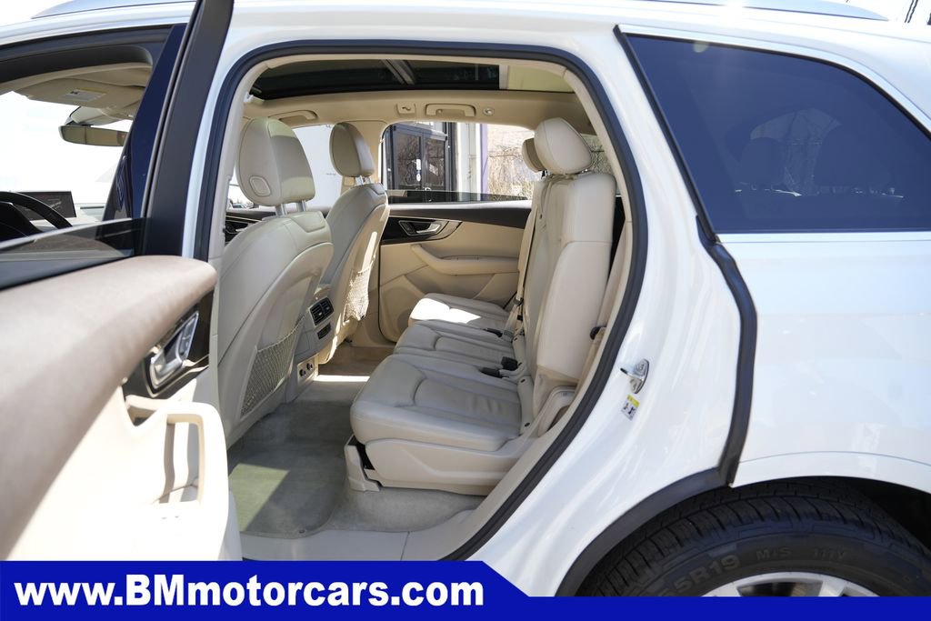 Used 2019 Audi Q7 3.0T Premium w/ Convenience Package image 27