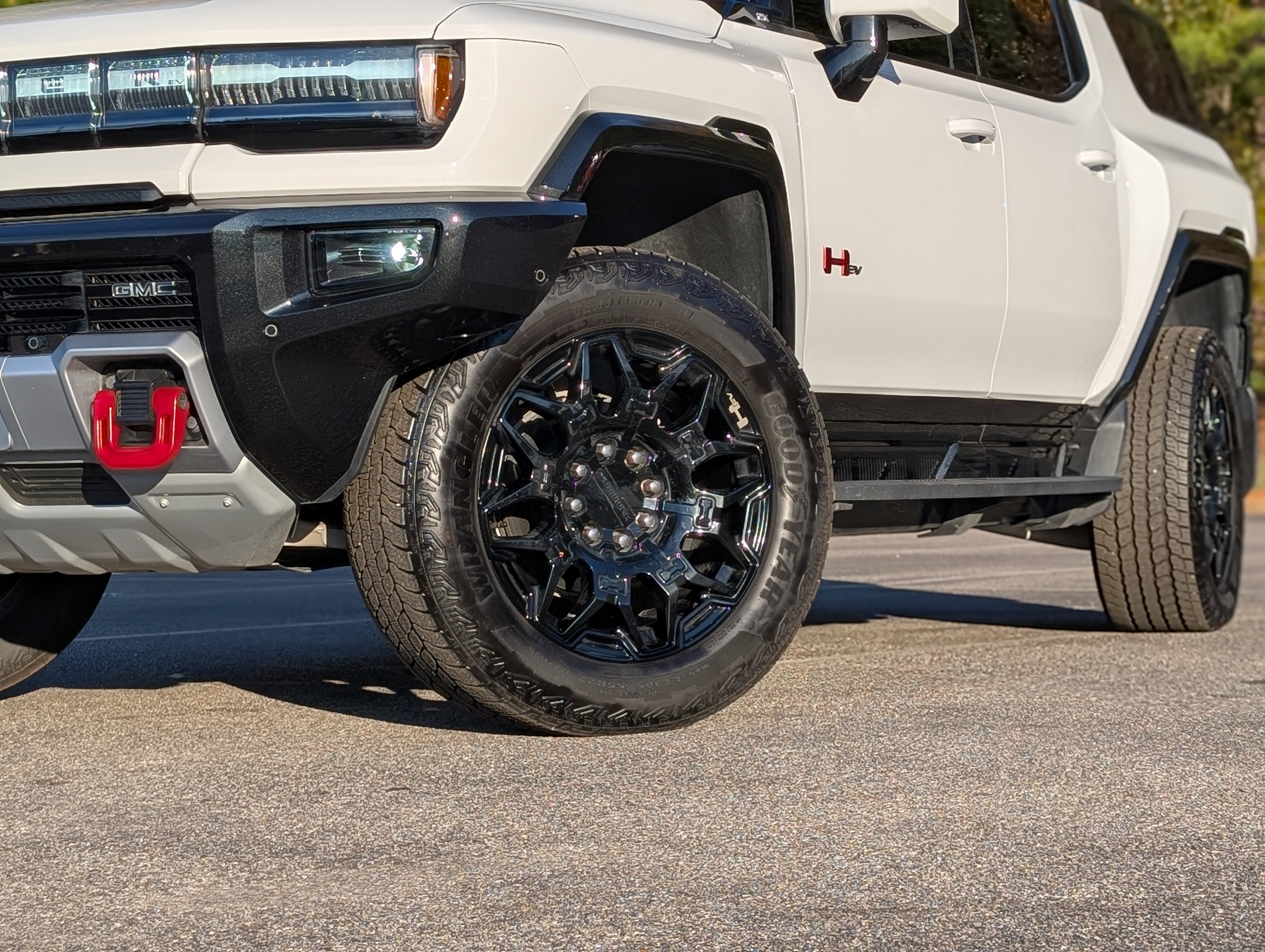 Used 2024 GMC Hummer EV 2X w/ LPO, Sport Package image 38