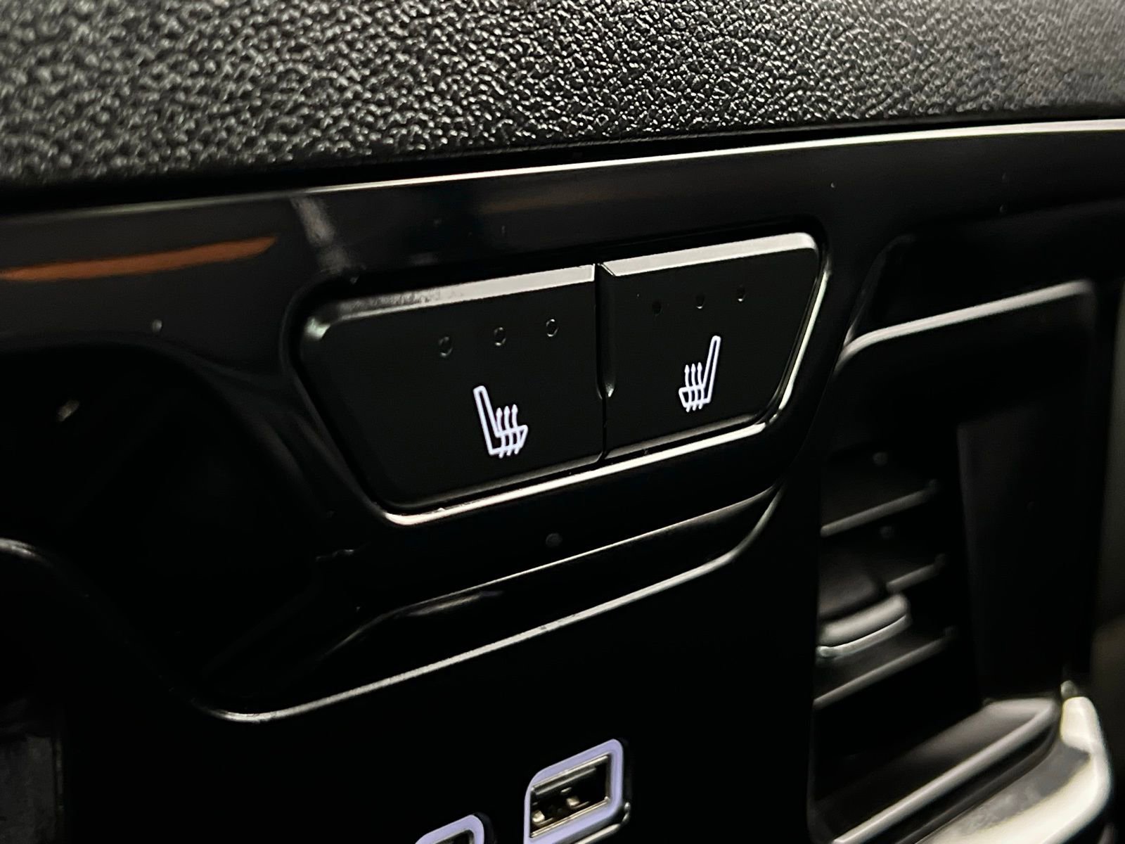 Used 2022 GMC Sierra 1500 AT4 w/ AT4 Preferred Package image 27