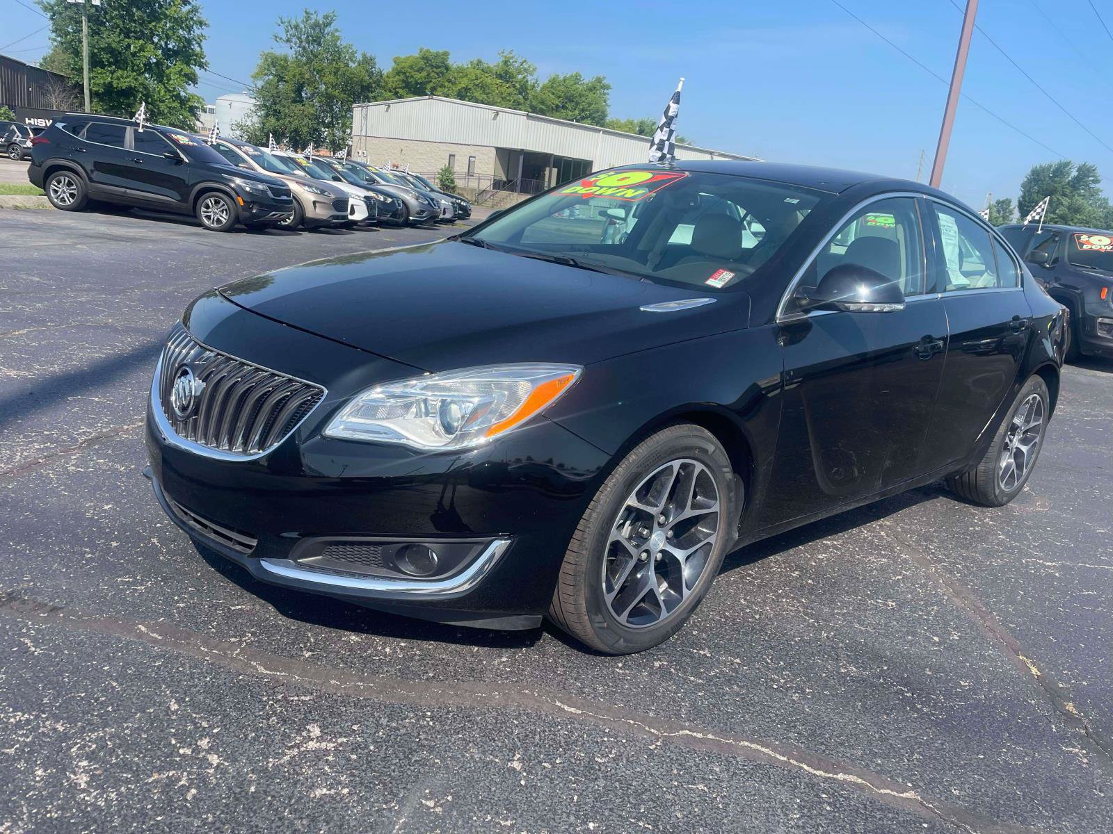Used 2017 Buick Regal Sport Touring FWD image 2