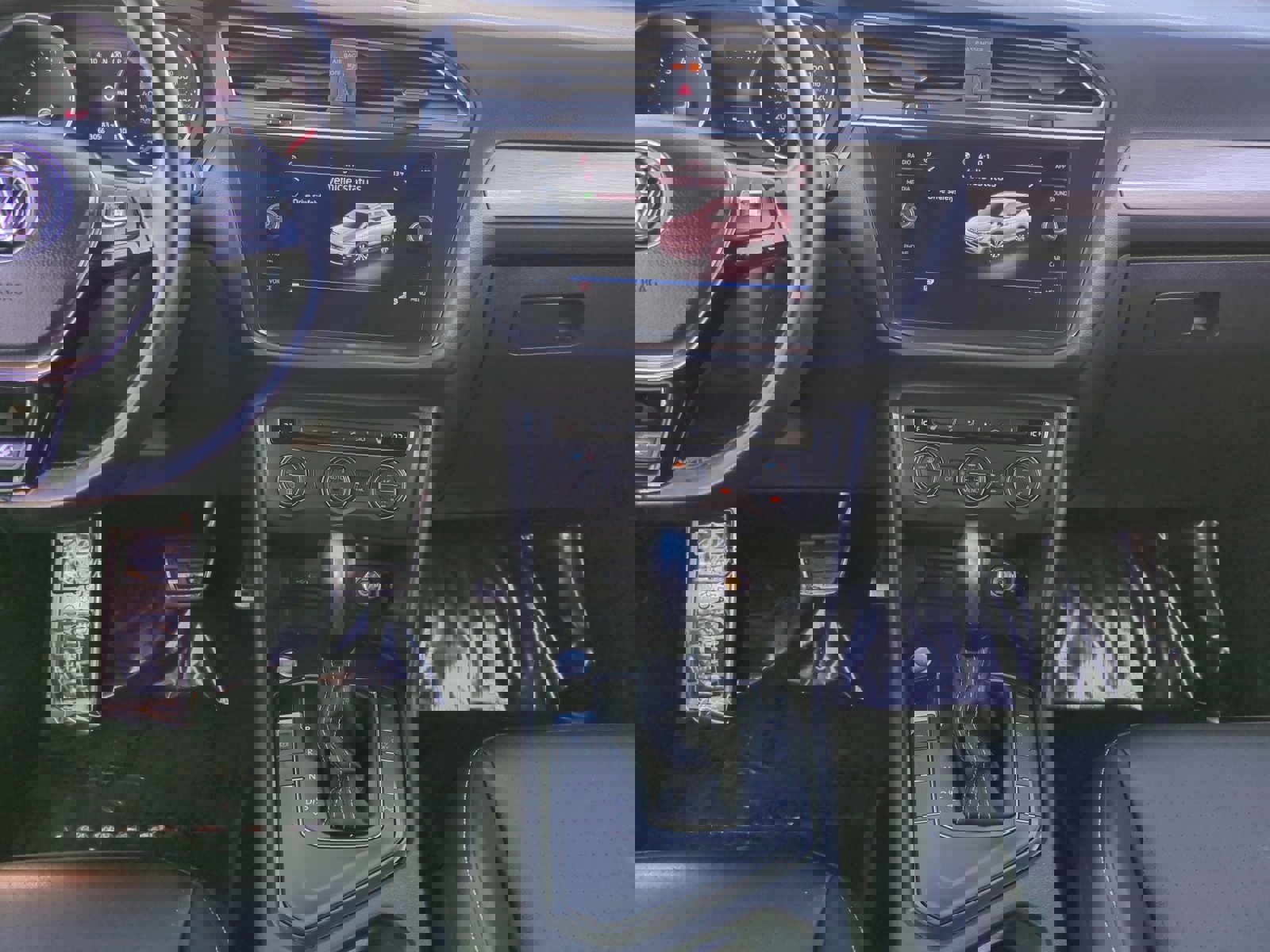 Used 2021 Volkswagen Tiguan SE R-Line image 11