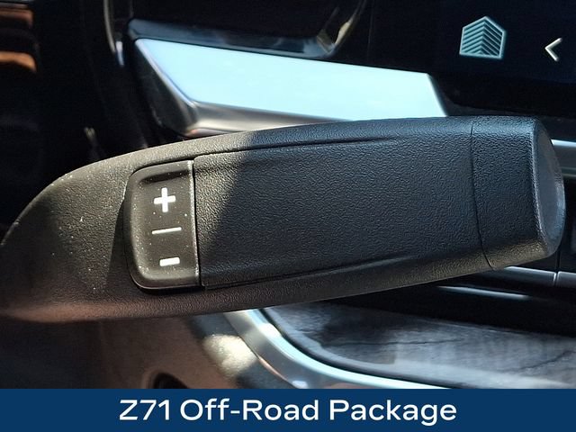 Used 2025 Chevrolet Silverado 2500 LTZ w/ LTZ Premium Package AWD/4WD image 11
