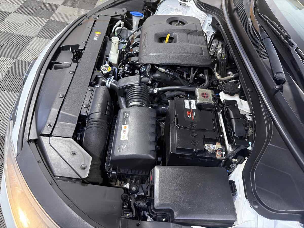 Used 2019 Hyundai Elantra SEL FWD image 31
