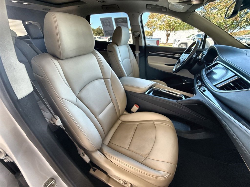 Certified 2022 Buick Enclave Essence w/ Experience Buick Package image 27