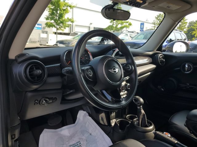 Used 2018 MINI Cooper S FWD image 12
