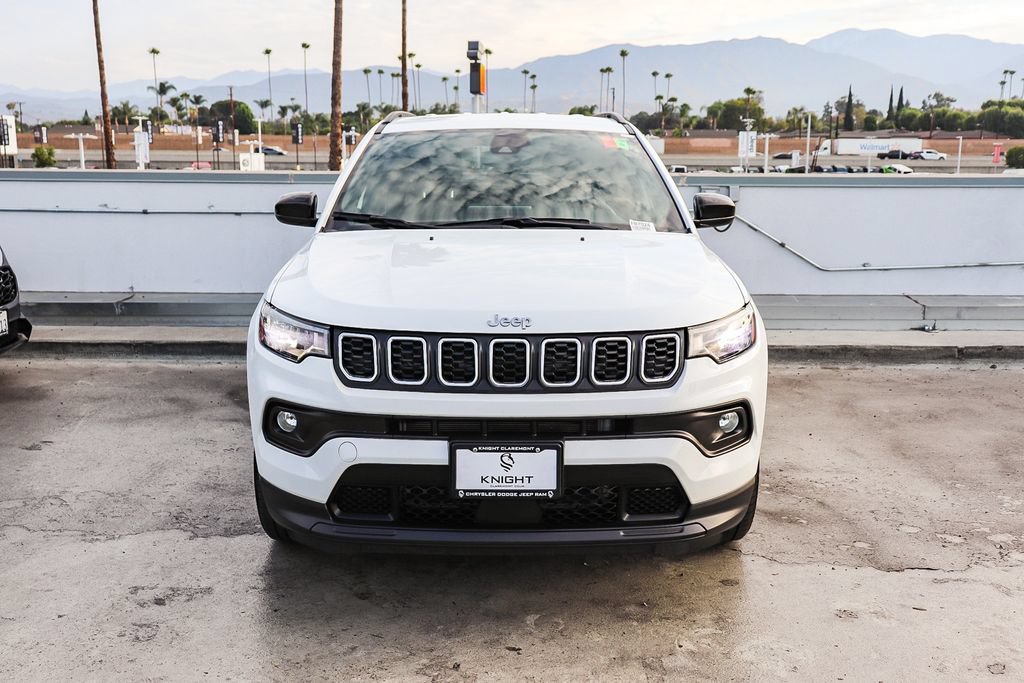 Used 2024 Jeep Compass Latitude AWD/4WD video 2