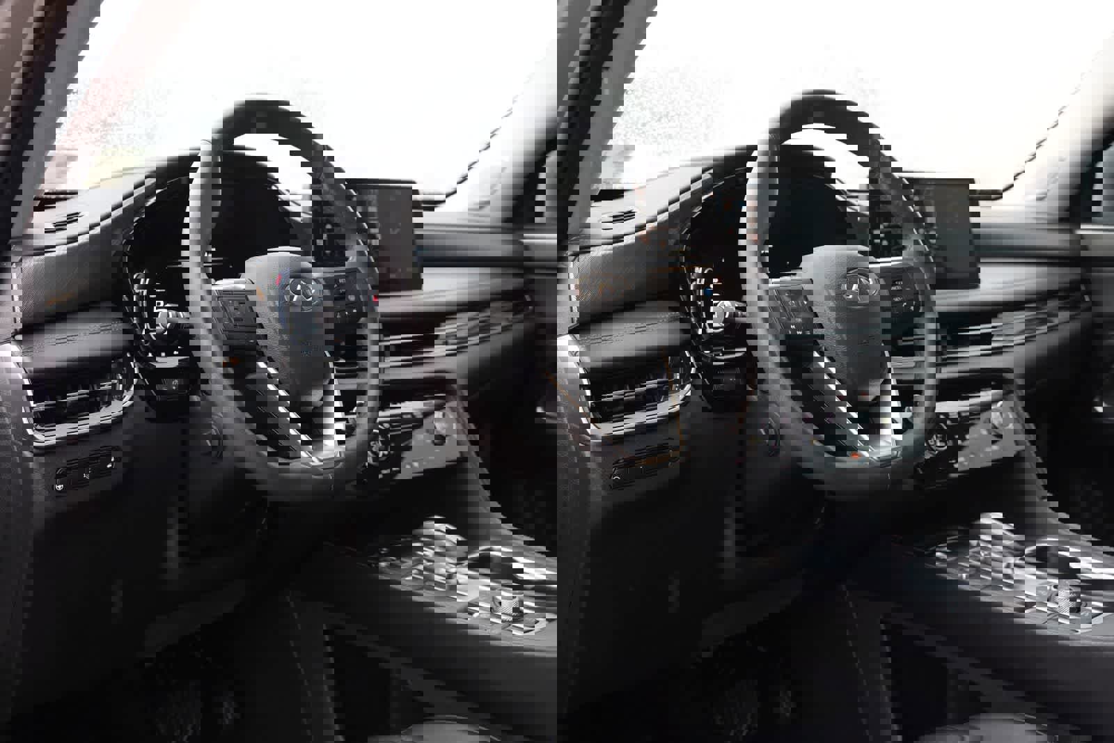 Used 2024 INFINITI QX60 Luxe w/ Vision Package FWD image 17