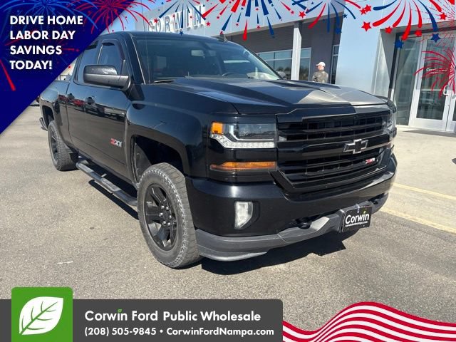 Used 2017 Chevrolet Silverado 1500 LT w/ Midnight Edition AWD/4WD image 4