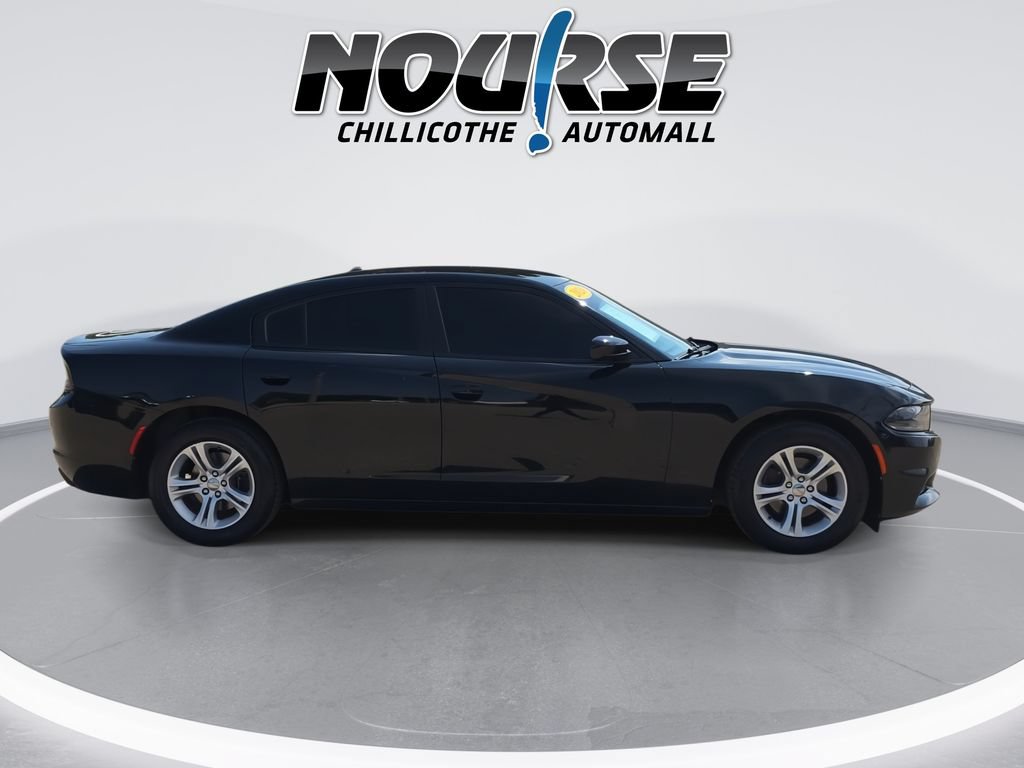 Used 2020 Dodge Charger SXT RWD image 9